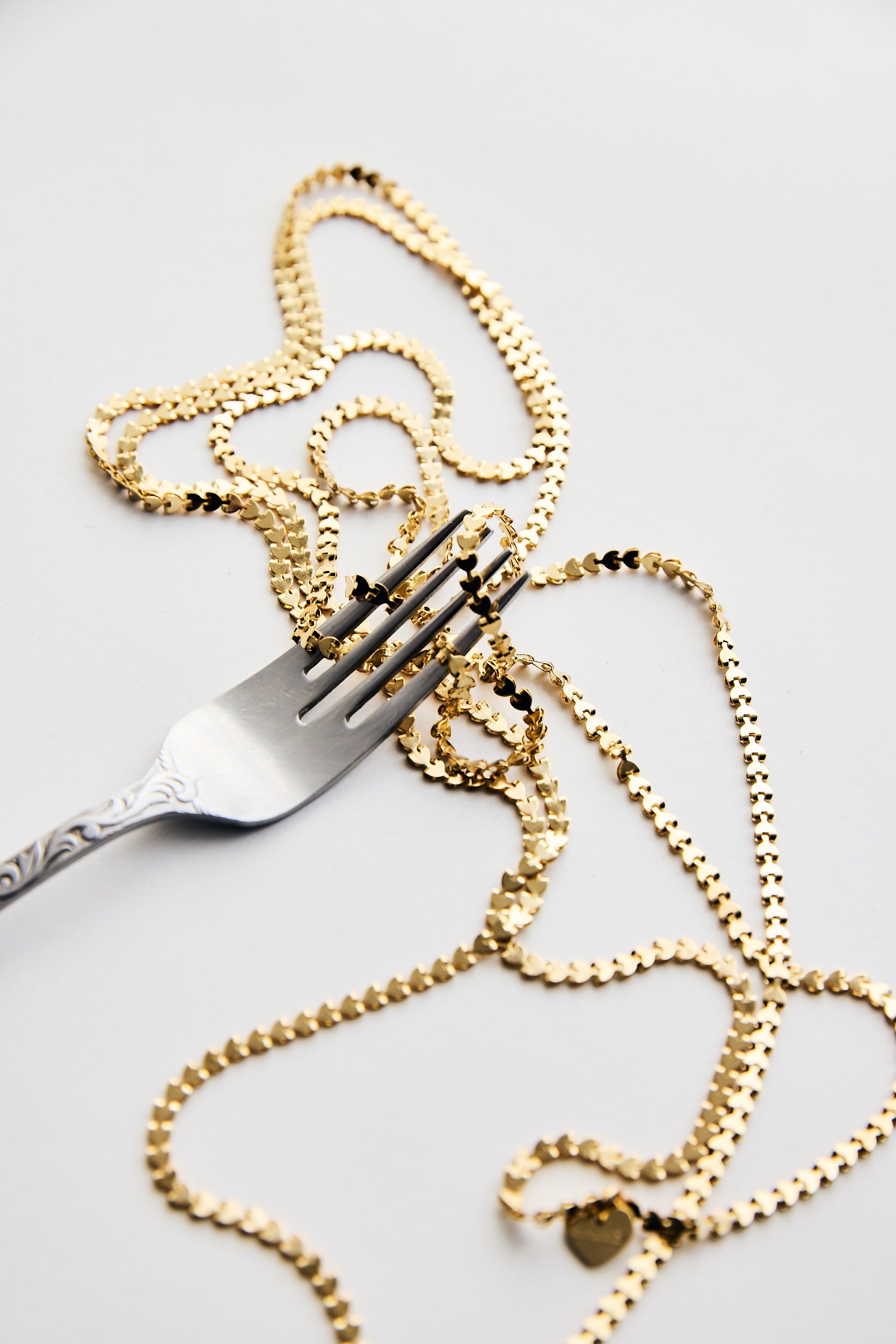 ＜in mood＞mini heart ロングネックレス MINI HEART long - NECKLACE – in mood ONLINE STORE