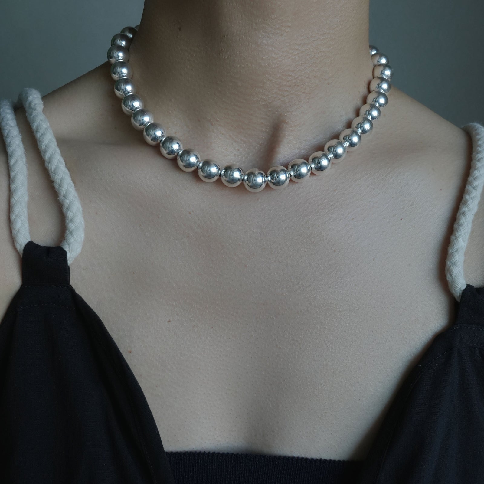 BIG BALL -NECKLACE – in mood ONLINE STORE