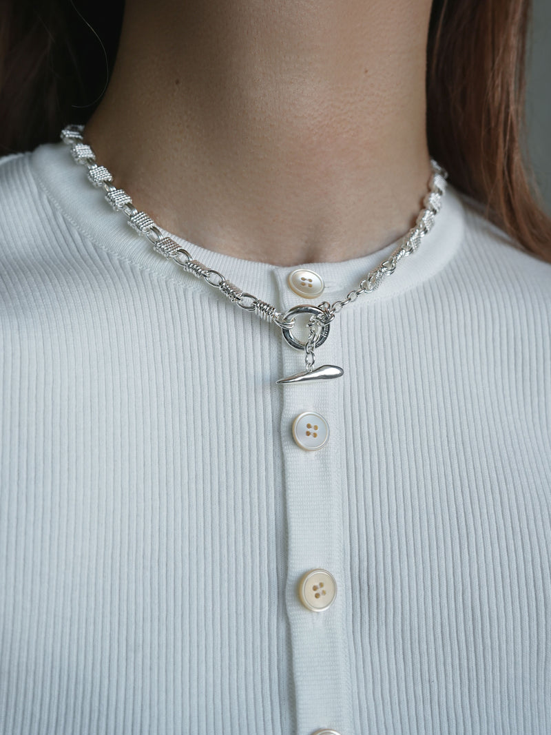 NOTCH  -NECKLACE