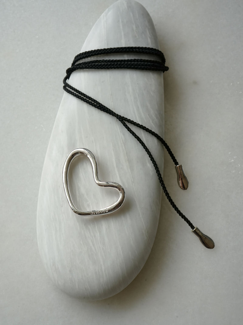 HEART SILK -NECKLACE