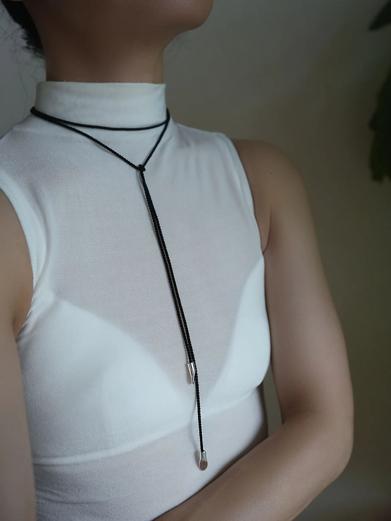 SILK MOON - NECKLACE