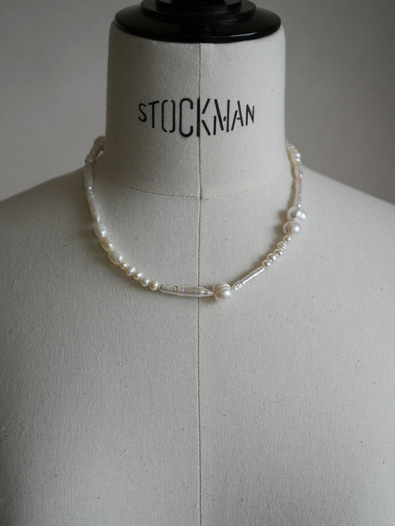 MAGNET MIX PEARL - NECKLACE