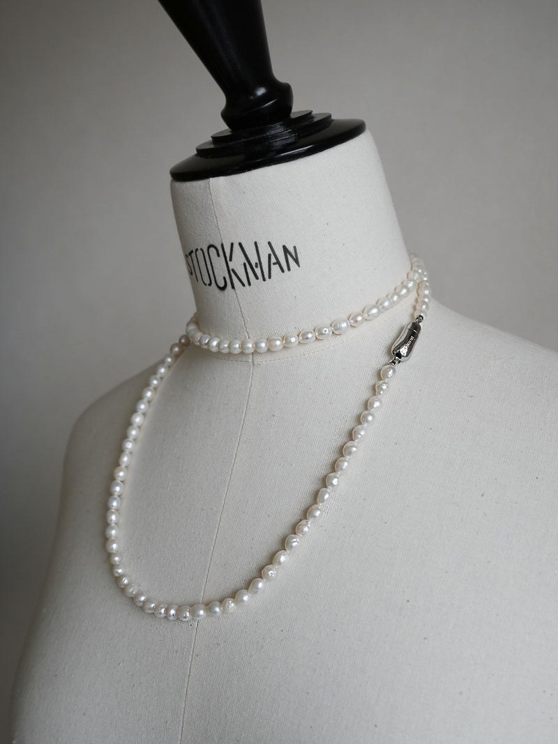 MAGNET PEARL 90 - NECKLACE