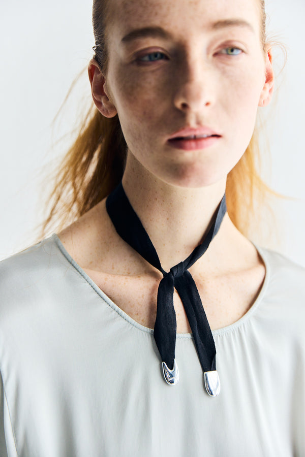 LINEN TIE -NECKLACE