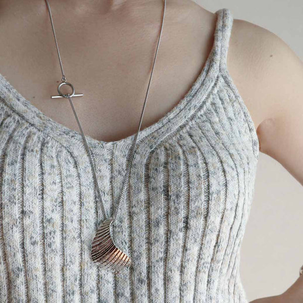 SHELL top -NECKLACE